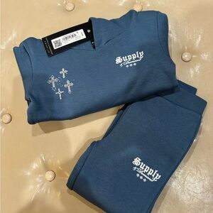 Supply And Demand Kids Sz. 3T Set